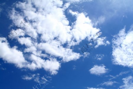 高清蓝天白云风景图片
