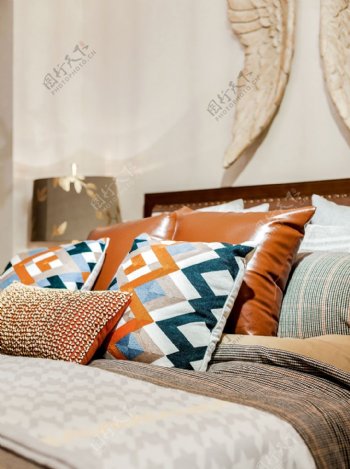 美式卧室创意抱枕设计图