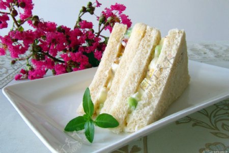 沙律三明治图片