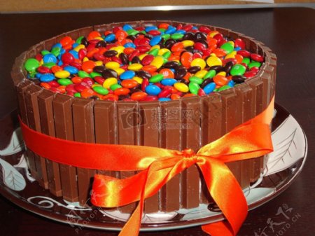 多彩的生日蛋糕