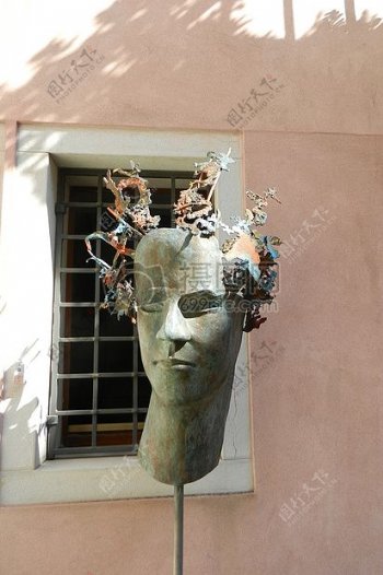 艺术雕塑的头部