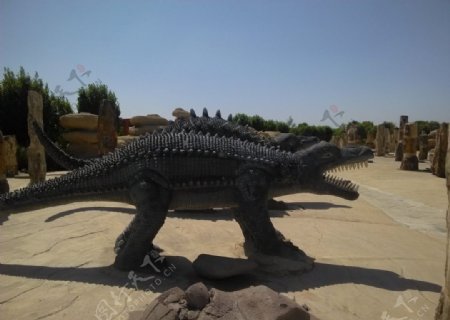 石雕恐龙