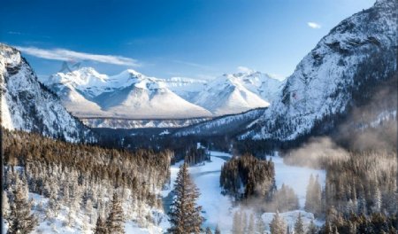 冬季的雪山美景