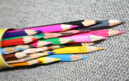 彩色铅笔素材