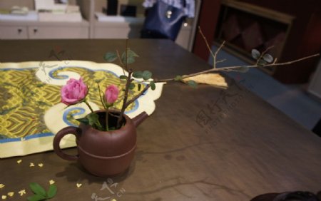 茶壶花器插花
