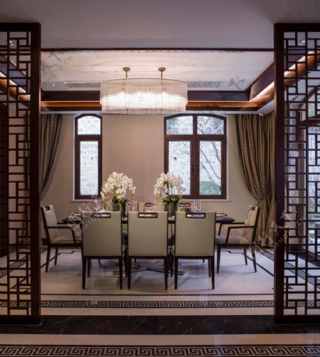 中式风格方形长吊灯客厅室内装修效果图