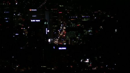 汉城南朝鲜公路在晚上1