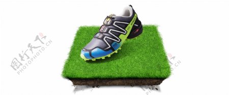 运动鞋绿色草坪合成创意图