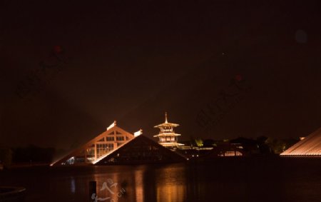 广富林遗址夜景