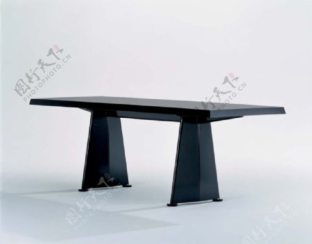 现代时尚简约黑色桌子模型素材