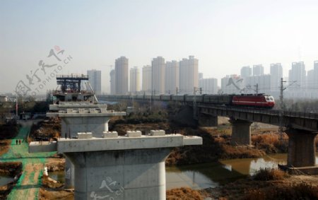 西安火车站改建浐河大桥