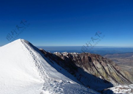 雪山