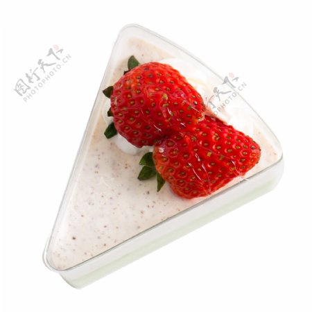 三角形的草莓蛋糕免扣图