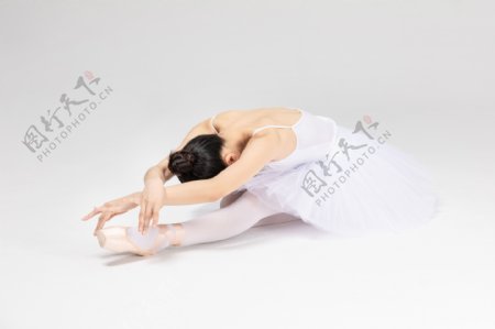 芭蕾舞蹈柔美女性人物背景素材