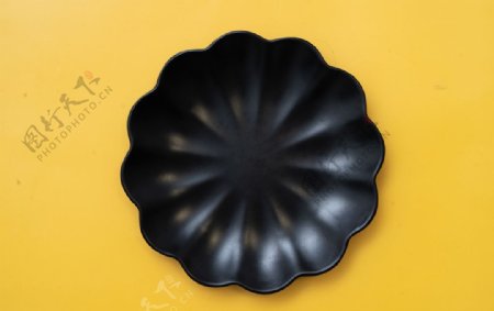 黑色陶瓷蘸水碟子