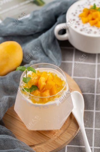 芒果布丁水果酸奶背景海报素材图片