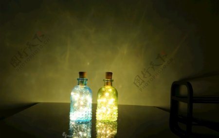 发光灯珠发光瓶子图片