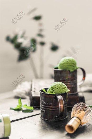 抹茶冰淇淋零食美食背景海报素材图片