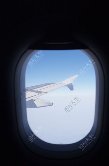 飞机舱图片