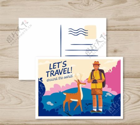 旅行男子和鹿明信片图片