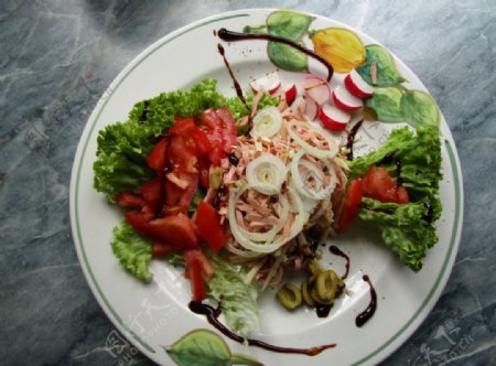 美味的蔬菜沙拉图片