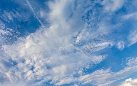 蓝天白云高清摄影素材图片
