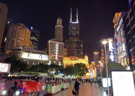 上海世茂广场图片