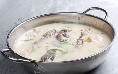 豫菜鱼杂杂鱼汤锅图片