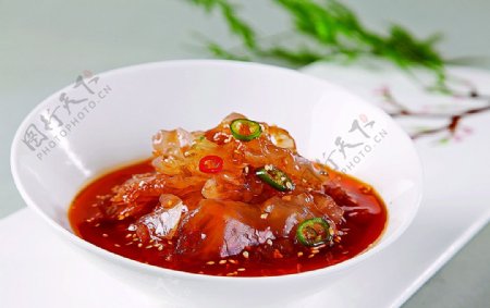 浙菜川汁海蜇头图片