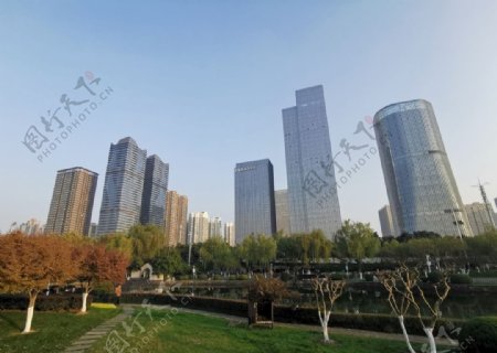 汇通新长江中心建筑群图片